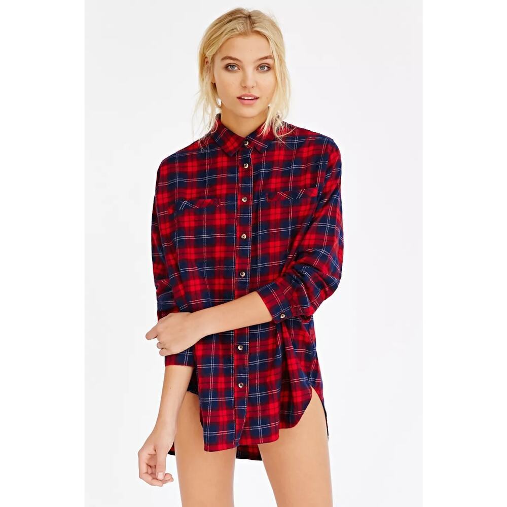 Urban Outfitters BDG Obie Flannel Button Down Shirt Size Medium